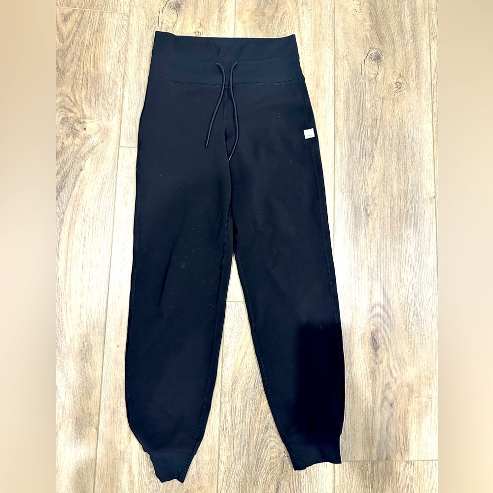 COPY - Vuouri daily jogger